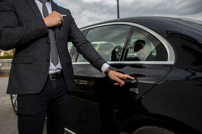 Roman Farewell: Exclusive Airport Transfer from City Center - The Booking and Flexibility