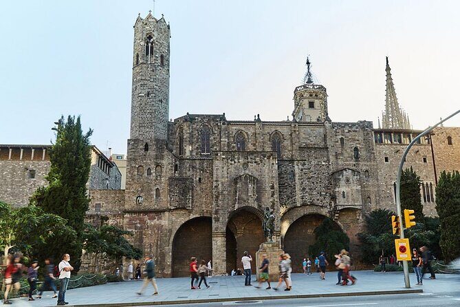 Roman & Gotic & Gaudi in Barcelona: private walking tour - The Itinerary Breakdown
