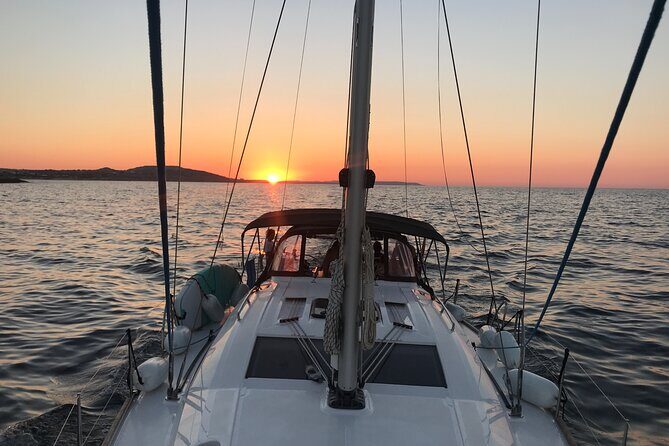 Romantic Sunset on Amazing Mowgli - Who Is This Tour Best For?