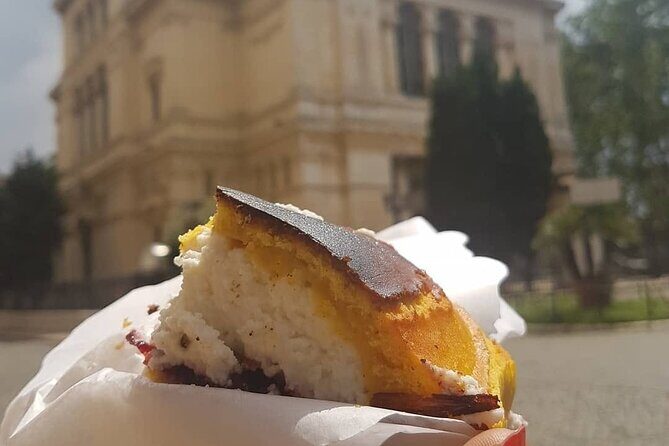 Rome Jewish Ghetto and Great Synagogue Small Group Walking Tour - What the Guides Bring to the Table