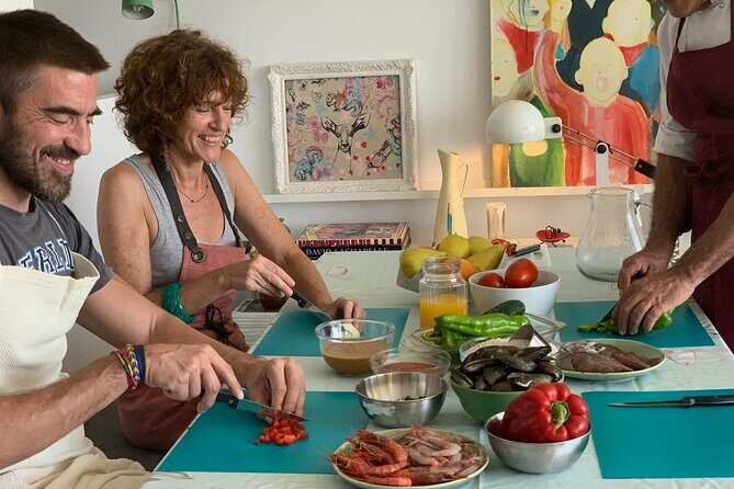 Rooftop Paella Seafood Cooking Class Experience in Barcelona - Quality of Food and Drinks