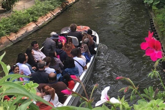 Round-Trip Shuttle Service from Zeebrugge to Bruges - A Deep Dive into the Experience