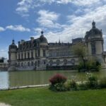 Royal getaway to the Domaine de Chantilly in Van Premium - Exploring the Château de Chantilly
