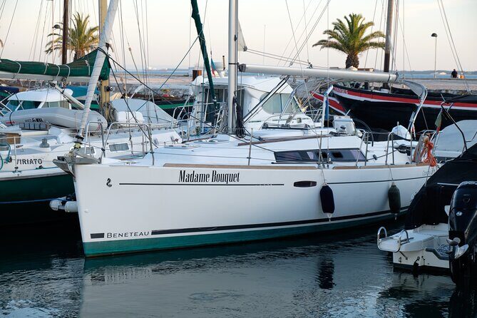Sailboat in Arrábida, Setúbal - Logistics: Practical Details to Consider