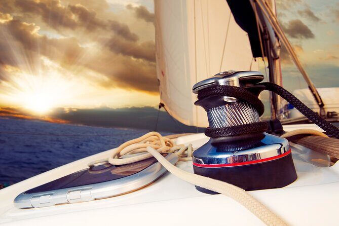 Sailboat tour to the islands - Who Should Consider This Tour?