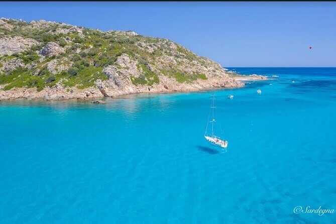 Sailing ship from Porto San Paolo (S.Teodoro-Olbia) to Tavolara, Molara - Why This Tour Works