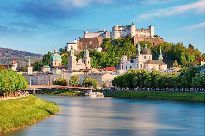 Salzburg Day Trip from Vienna by Bus with hotel pickup - "Sound of Music" and Film Locations