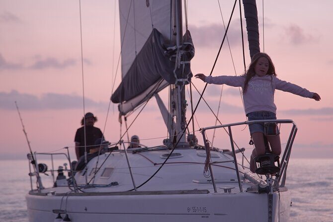 San Sebastian Sunset Sailing Trip - The Practicalities: Price, Duration, and What’s Included