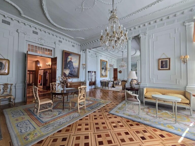 Santander exclusive: Private tour of the peninsula and Magdalena Palace - FAQs