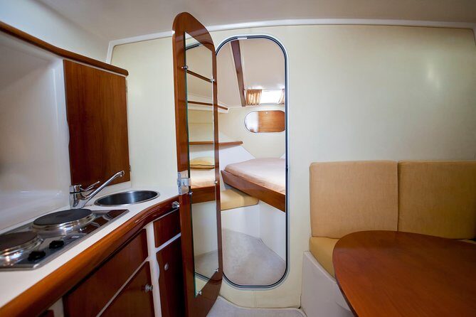 Santorini 5 - Hours Private Day Or Sunset Cruise with Bbq and Drinks - Who Should Consider This Tour?