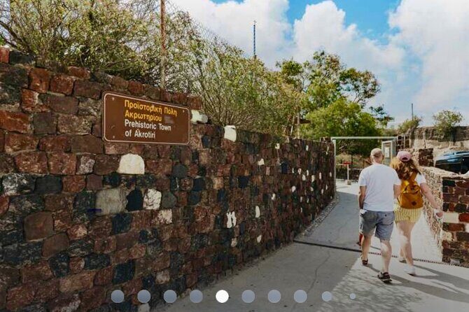 Santorini , Akrotiri tour by a licensed guide - Why This Tour Offers Great Value