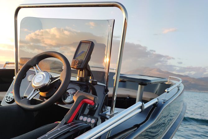 Santorini Boat Rental: License Free and Full or Half Day Options - What’s Included and What’s Not