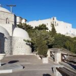 Santorini: Guided Island Day Trip with Beach Visit - How the Tour Works in Practice