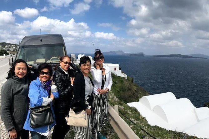 Santorini Hotel-Villas Transport & Transfer Services - Authentic Touches & Reviewer Insights