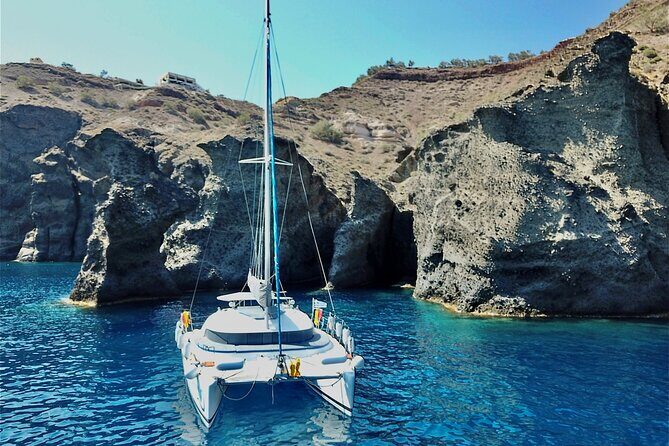 Santorini: Premium Small-Group Catamaran Cruise with Food/Drinks - Practical Tips for a Great Experience