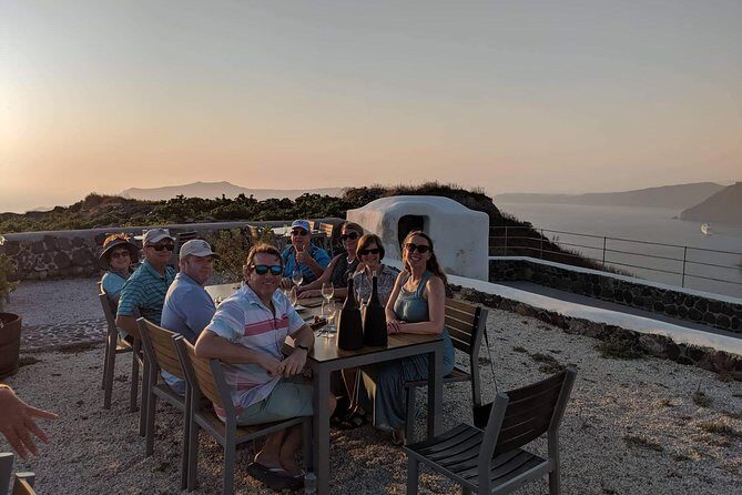 Santorini Private Custom Tour 6 - Hours - The Sum Up