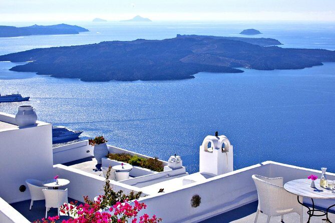 Santorini Private Tour Popular Destinations - An In-Depth Look at the Tour Experience