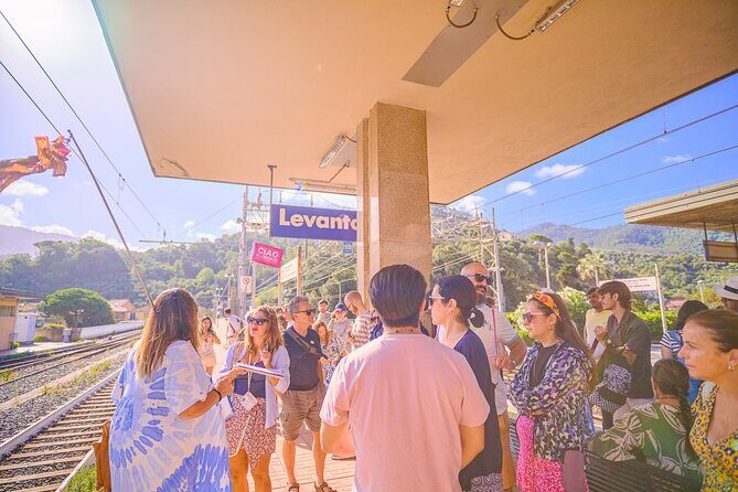 Scent of the Sea: Cinque Terre Park Full Day Trip from Florence - Moving from La Spezia to Cinque Terre