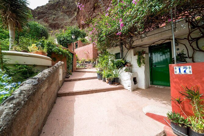 Sea and Mountain Full Day Tour with Lunch - Who Should Consider This Tour?