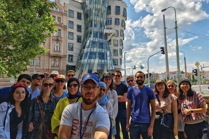 Second World War & Communism (Tip-based 3 hour tour) - Practical Details