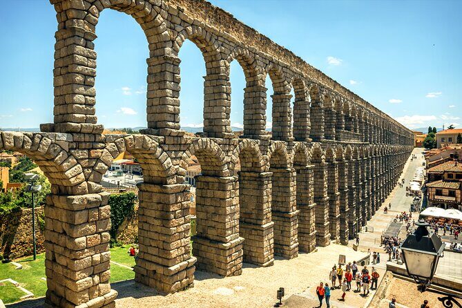 Segovia City Highlights Private Guided 3-Hour Tour - The Aqueduct of Segovia: A Marvel from Ancient Rome