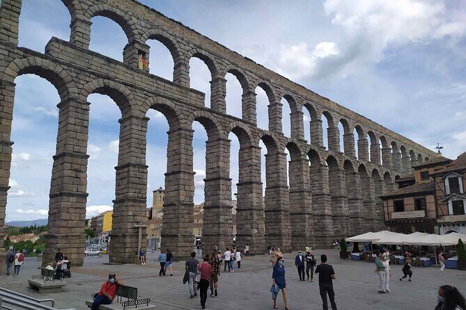 Segovia from the Aqueduct to the Alcazar: A Self-Guided Audio Tour - Who Would Love This Tour?
