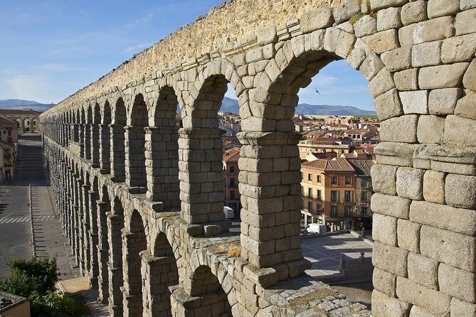Segovia & Toledo Tour with Alcazar Ticket and Optional Cathedral - What Travelers Love About This Tour