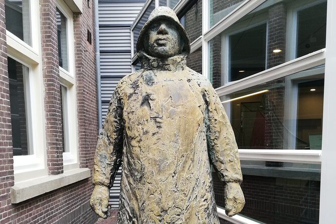 Self-guided city trail - JOLA's Schnipseljagd Katwijk Tour - Who Should Consider This Tour?