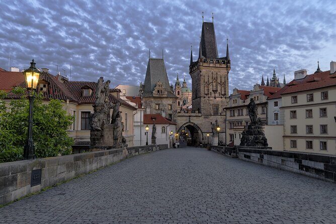 Semi Private Experience of Old Town, Charles Bridge and Prague Castle with local - What’s Included and What’s Not