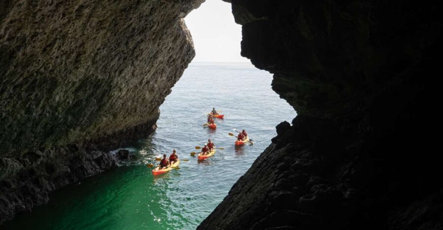Sesimbra: Arrábida Natural Park Kayak Tour - The Highlight: Ribeiro do Cavalo Beach