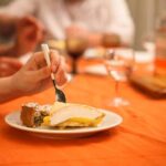 share a traditional meal with licauw - FAQ