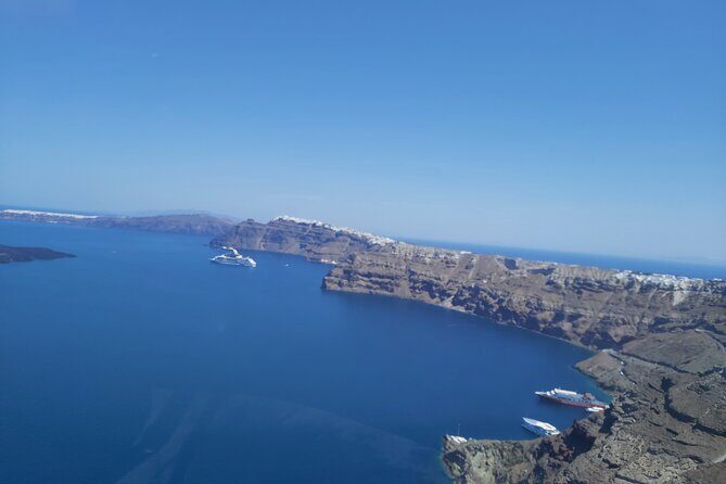 Shared Helicopter Tour Santorini 20 minutes - 2 passengers - A Detailed Look at the Itinerary