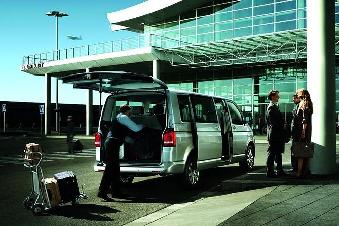 Shared Shuttle London Arrival Transfer - Airport to Hotel / Accommodation - Who Would Love This Experience?