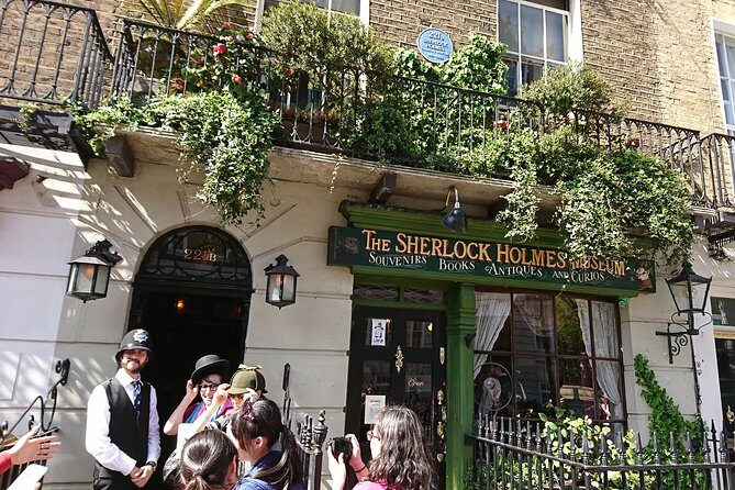 Sherlock Holmes Private Guided Tour - BBC Series & Traditional Locations - Who Should Consider This Tour?