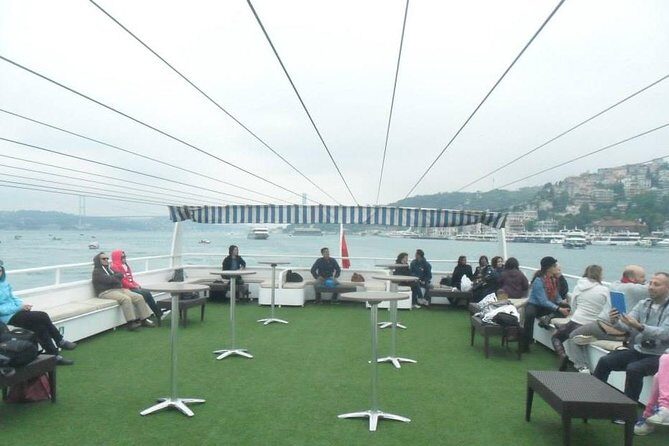 Short Guided Bosphorus and Golden Horn Boat Tour - What the Tour Includes (and What It Doesnt)