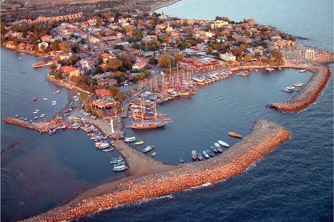 Side Dolphin Island Boat Trip With Lunch And Hotel Transfer - The Sum Up