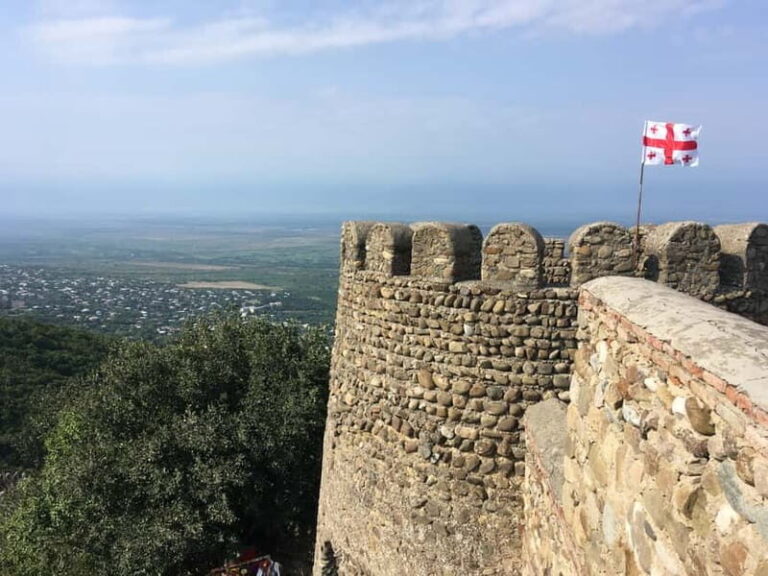 Sighnaghi Day Trip with wine tasting and Bodbe Monastery - A Deep Dive into the Sighnaghi Day Trip Experience