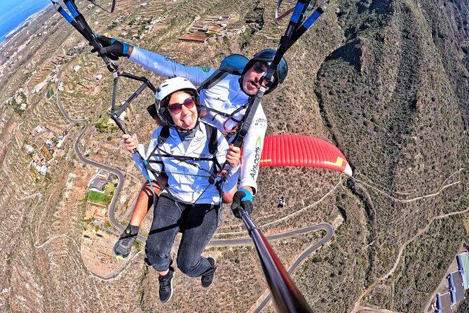 SILVER 1000m paragliding tandem flight above South Tenerife - Authentic Experiences from Previous Travelers