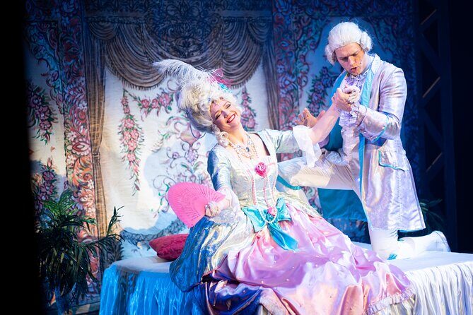 Singin' in the Rain Musical in Hybernia Theatre - The Experience: What to Expect