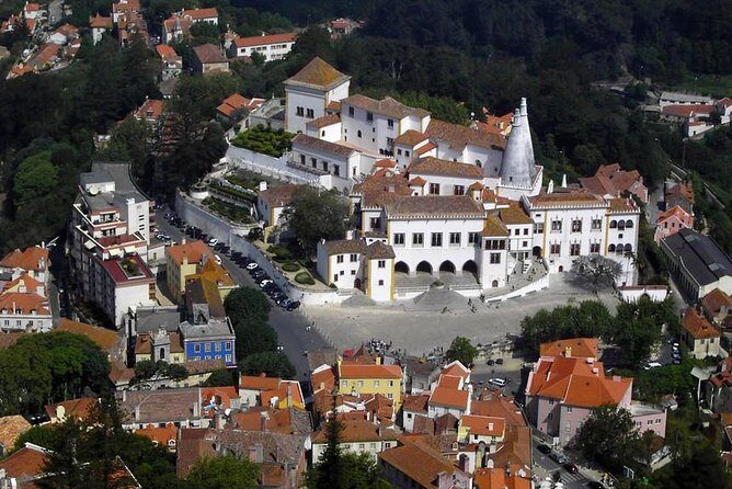 Sintra and Cascais Customizable Full Day Tour with Private Driver - What the Experience Feels Like