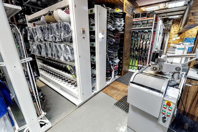 Ski and Snowboard equipment rental in Bansko - Price and Value