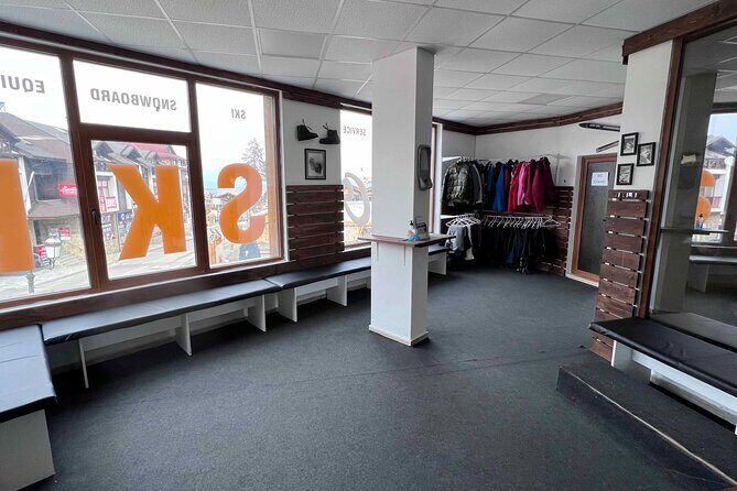 Ski and Snowboard Rental in Bansko - FAQ