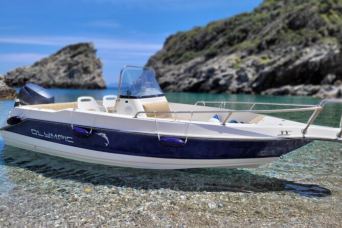 Skopelos Boat Hire / Private Boat Trips - Who Would Love This Experience?