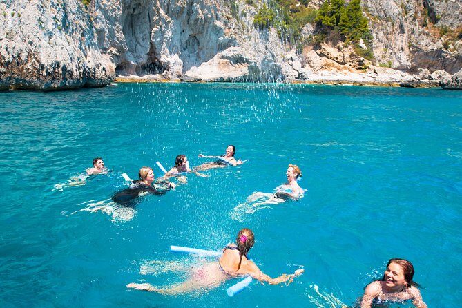 Small group Capri boat tour with transfer from Sorrento - Value & Experience Analysis