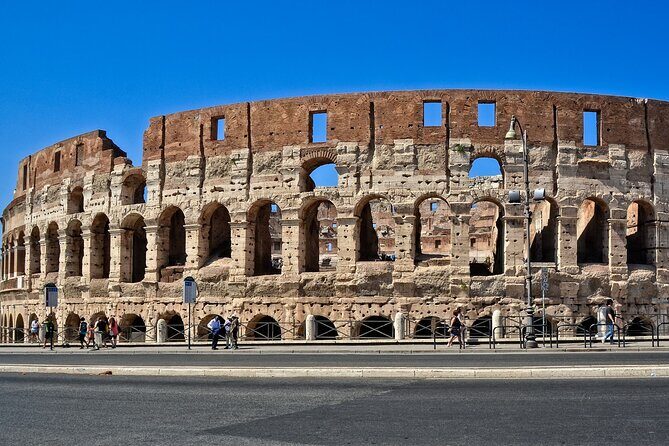 Small Group Colosseum Guided tour - The Sum Up