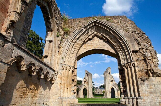 Small-Group Day Trip to Stonehenge, Glastonbury, and Avebury from London - What the Reviews Say: Authentic Perspectives