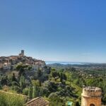 Small-Group Half-Day Tour to St-Paul-de-Vence, Antibes and Cannes from Nice - Guides and Personal Touches