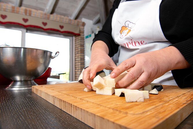 Small Group Market tour and Cooking class in Vietri Sul Mare - Why This Tour Stands Out