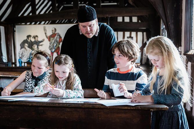 Small-Group Oxford, Warwick Castle and Stratford-upon-Avon - Transportation, Timing, and Group Size