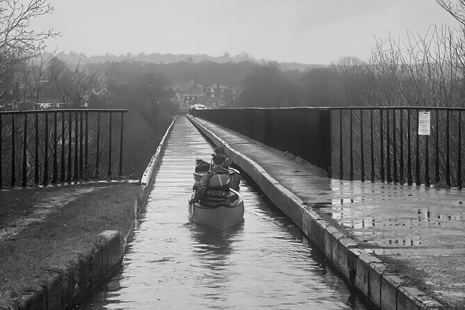 Small Group Pontcysyllte Aqueduct Canoe Trip - Is This Experience Right for You?